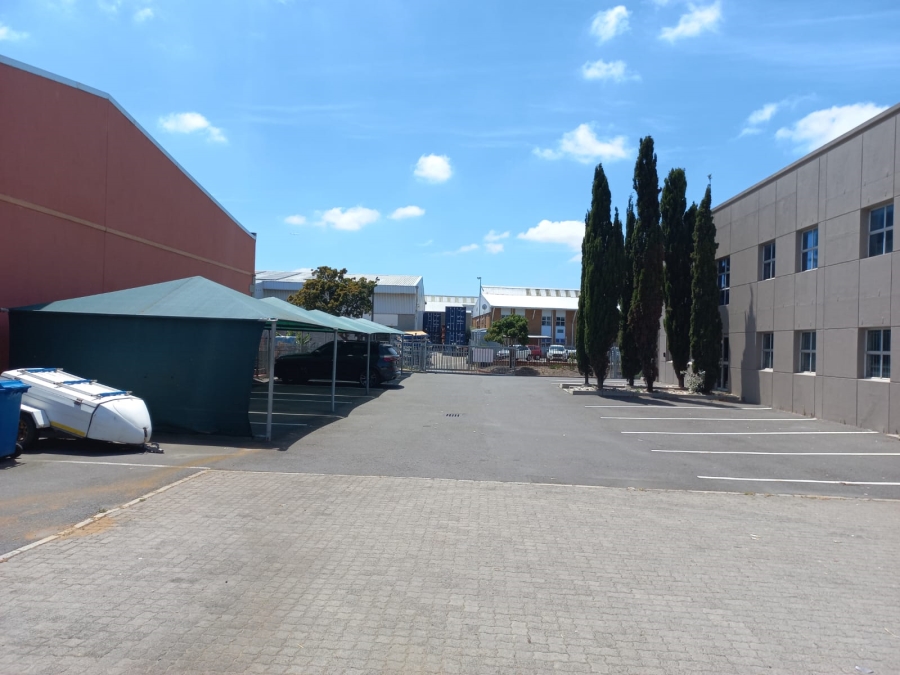 To Let commercial Property for Rent in Montague Gardens Western Cape